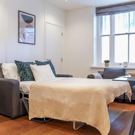Notting Hill & Hyde Park - 2Br - Cityapartmentstay 伦敦 外观 照片