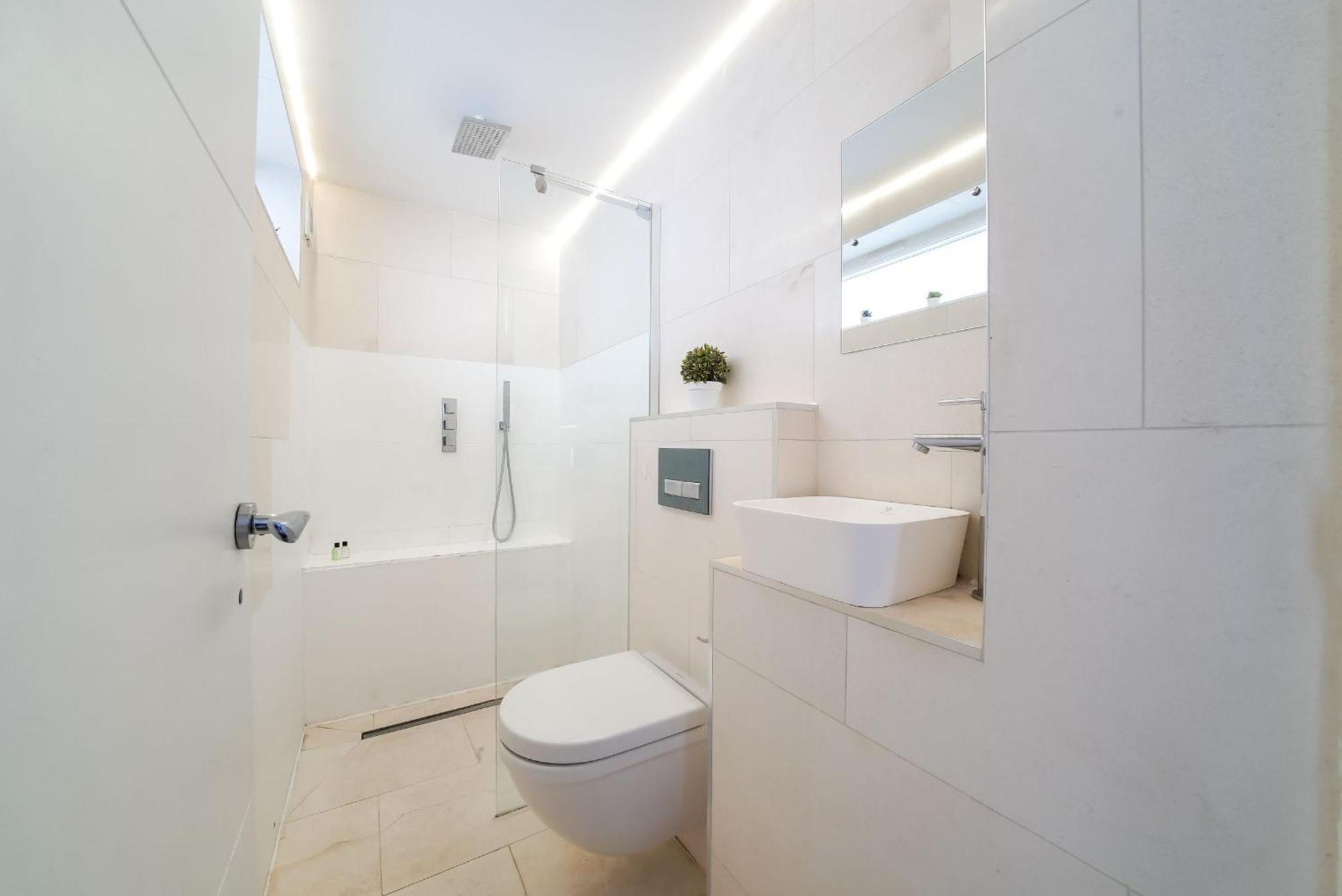 Notting Hill & Hyde Park - 2Br - Cityapartmentstay 伦敦 外观 照片