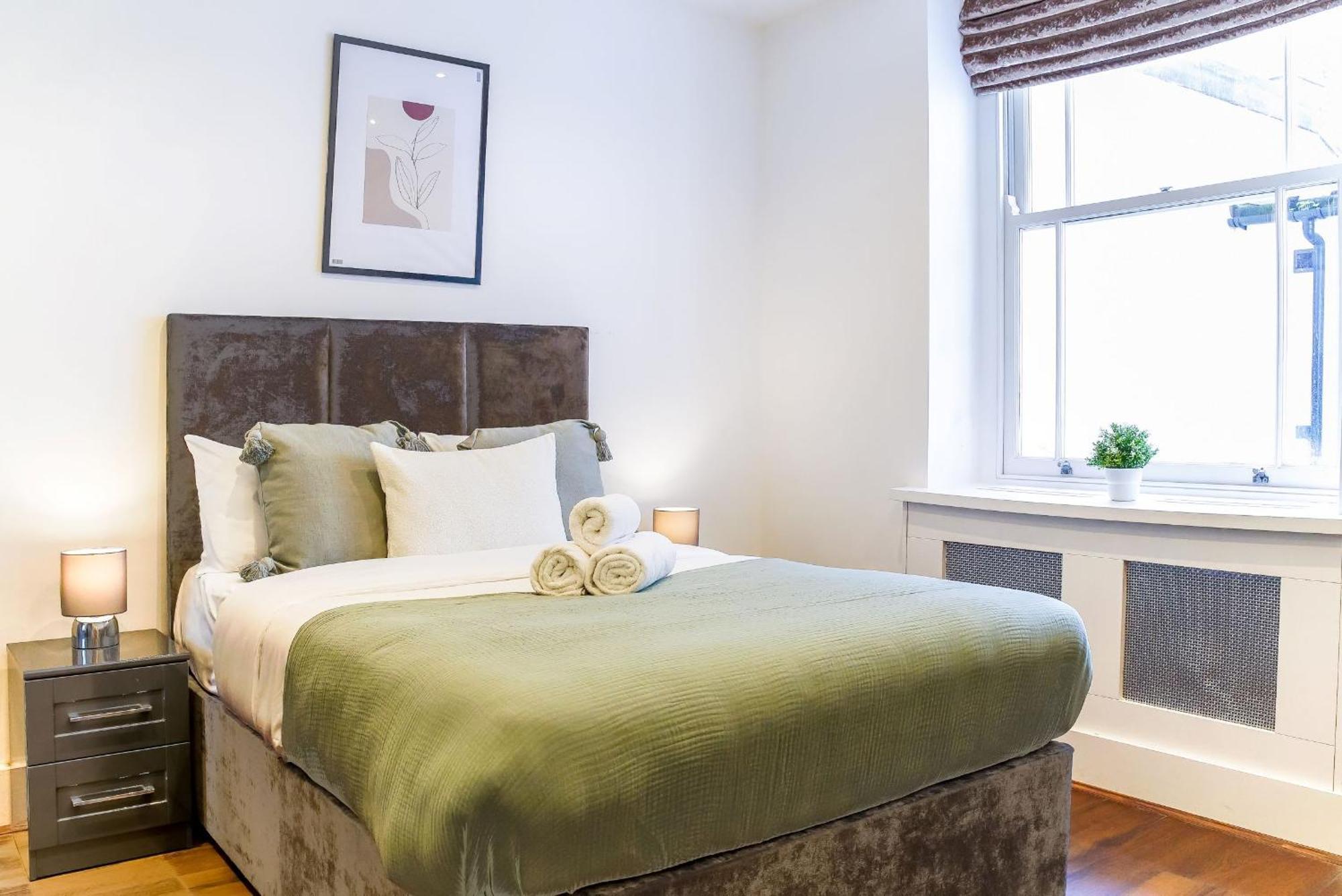 Notting Hill & Hyde Park - 2Br - Cityapartmentstay 伦敦 外观 照片